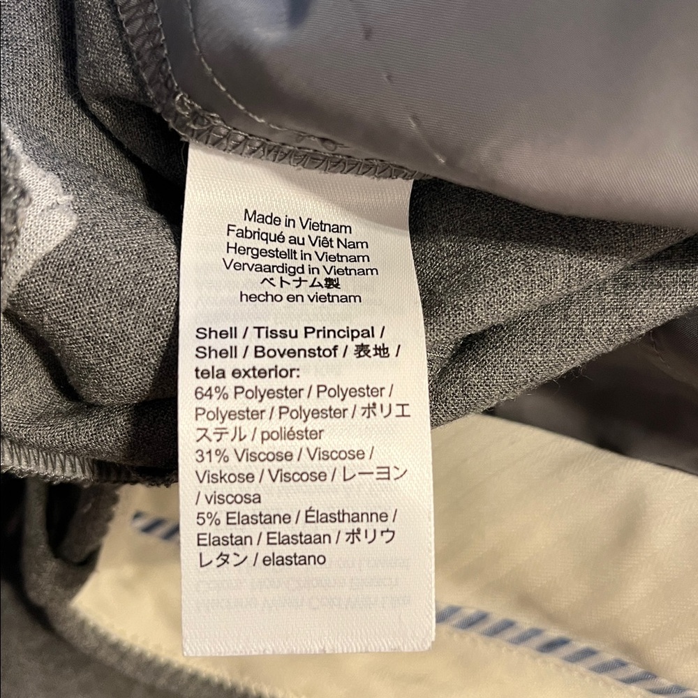J.Crew | Cameron slim cropped pant in four-season stretch | Heather Graphite | 4 - Picture 8 of 10